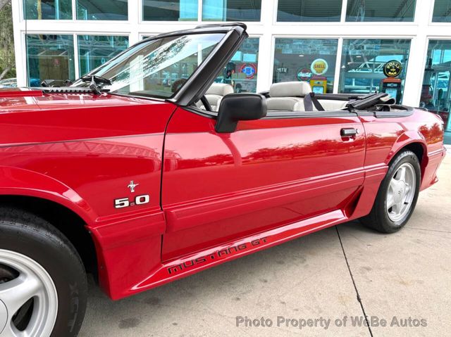 1993 Ford Mustang 2dr GT Convertible - 23048952 - 12