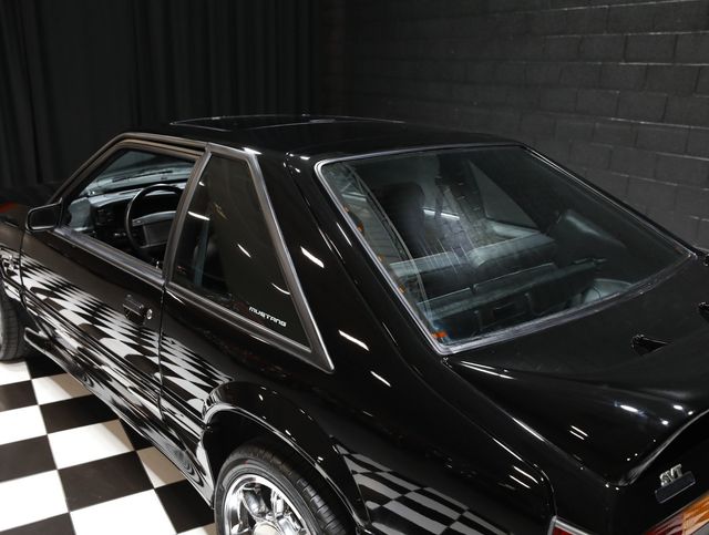 1993 Ford Mustang 3dr Cobra - 23008639 - 25