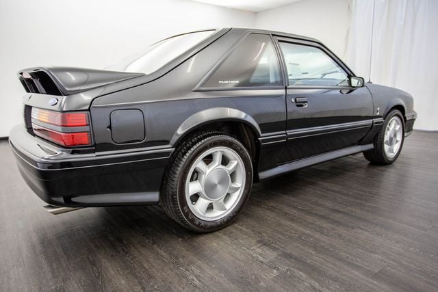 1993 Ford Mustang 3dr Cobra - 22580208 - 25