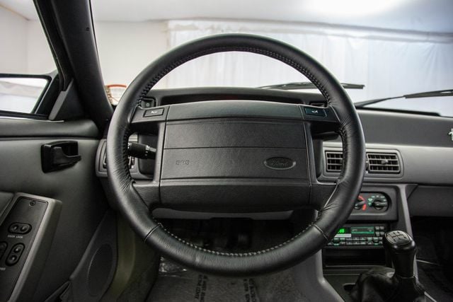 1993 Ford Mustang 3dr Cobra - 22580208 - 45