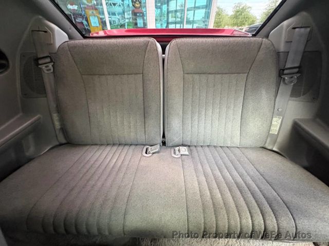 1993 Ford Mustang 3dr GT - 23010054 - 26
