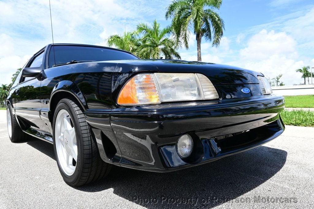 1993 Ford Mustang 3dr GT - 22585805 - 11