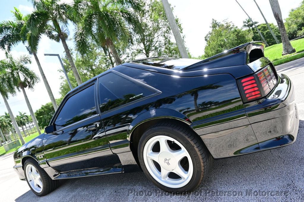 1993 Ford Mustang 3dr GT - 22585805 - 4