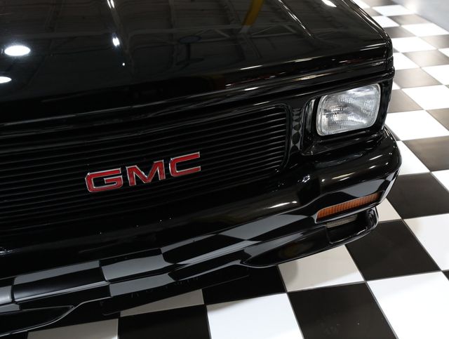 1993 GMC Typhoon RARE AND LEGENDARY - 23042966 - 9