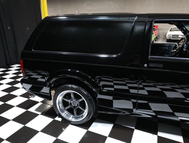 1993 GMC Typhoon RARE AND LEGENDARY - 23042966 - 18