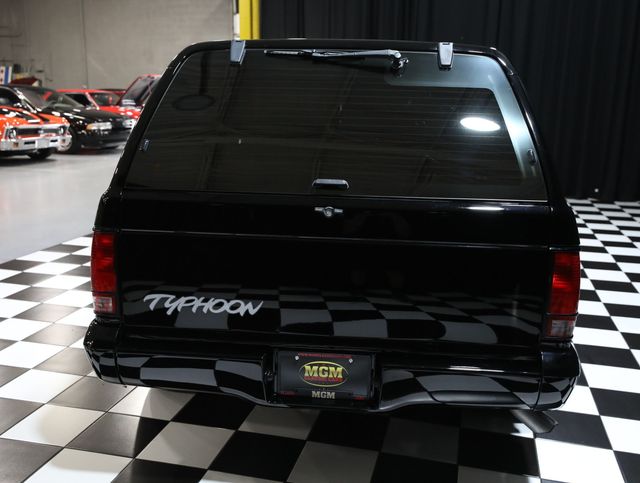 1993 GMC Typhoon RARE AND LEGENDARY - 23042966 - 21