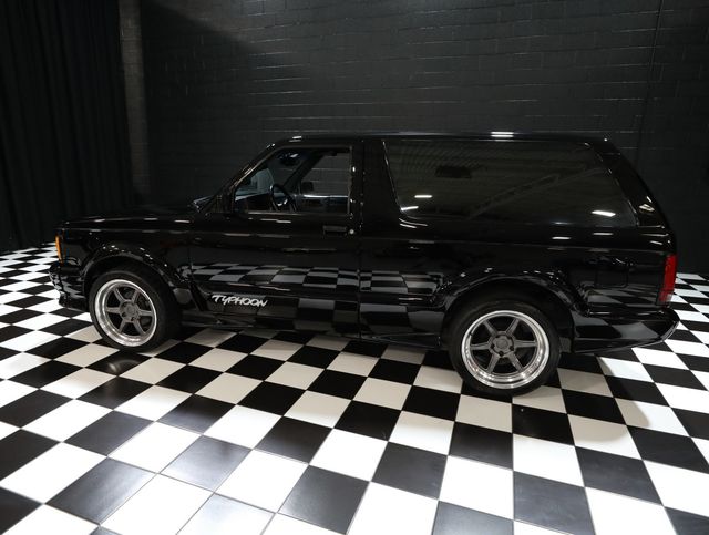1993 GMC Typhoon RARE AND LEGENDARY - 23042966 - 26