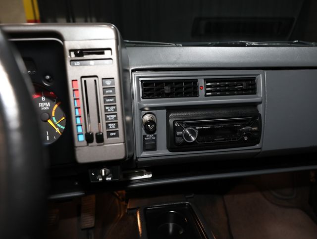 1993 GMC Typhoon RARE AND LEGENDARY - 23042966 - 52