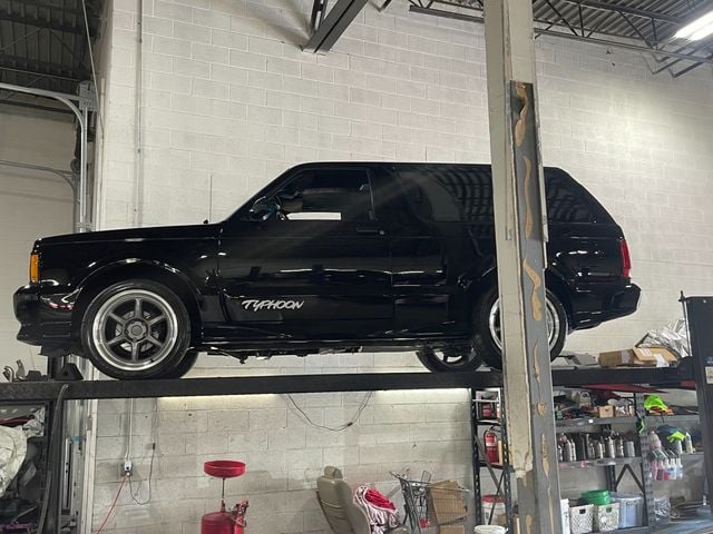 1993 GMC Typhoon RARE AND LEGENDARY - 23042966 - 82