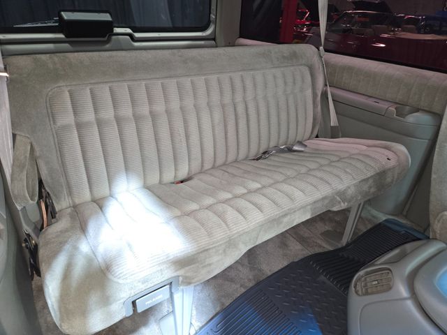 1993 GMC Yukon K1500 4WD - 23058635 - 93