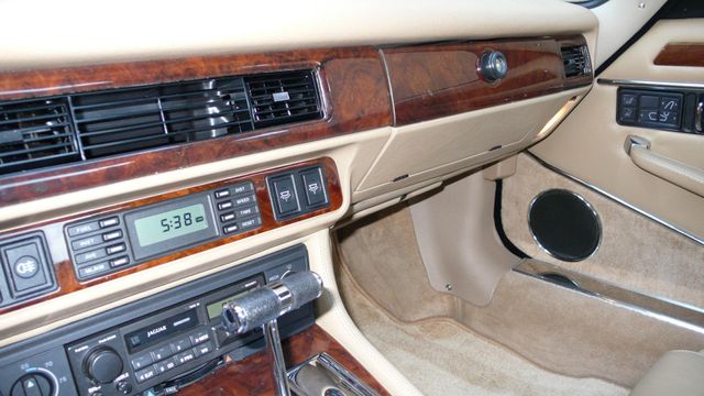 1993 Jaguar XJS XJS - 11201821 - 12