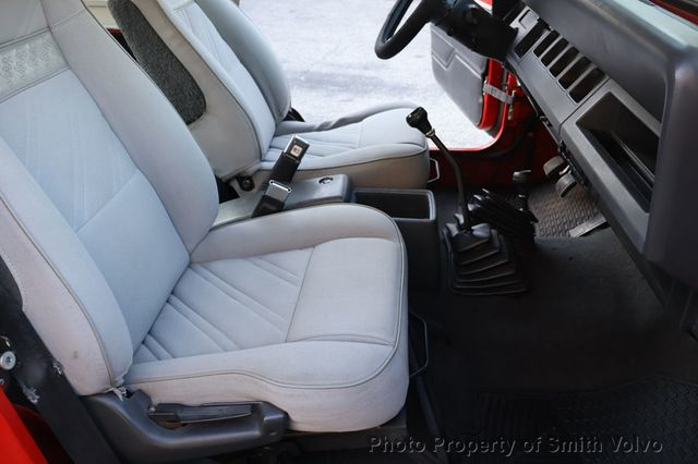 1993 Jeep Wrangler 2dr - 22948873 - 10