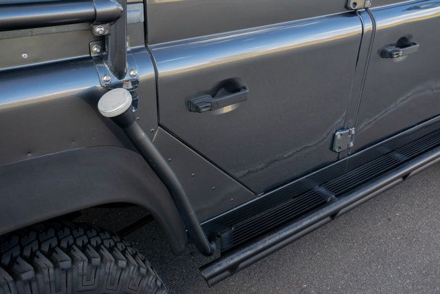 1993 Land Rover Defender 110 1993 NAS Land Rover 110 - 22624057 - 22