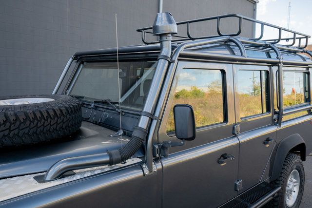 1993 Land Rover Defender 110 1993 NAS Land Rover 110 - 22624057 - 23