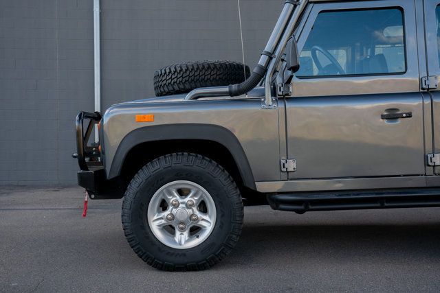 1993 Land Rover Defender 110 1993 NAS Land Rover 110 - 22624057 - 28
