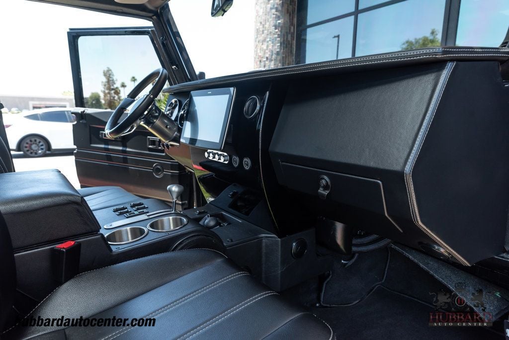 1993 Land Rover Defender 110 Pickup  - 22846058 - 15