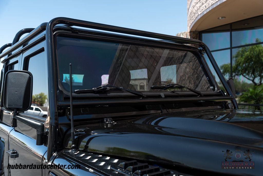 1993 Land Rover Defender 110 Pickup  - 22846058 - 22