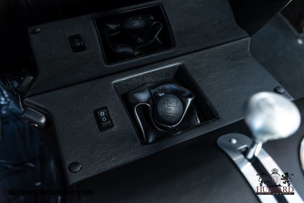 1993 Land Rover Defender 110 Pickup  - 22846058 - 61