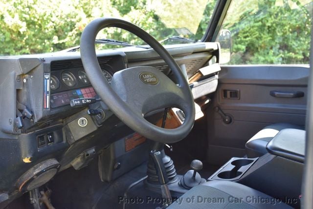 1993 Land Rover Defender 90  - 21967995 - 27