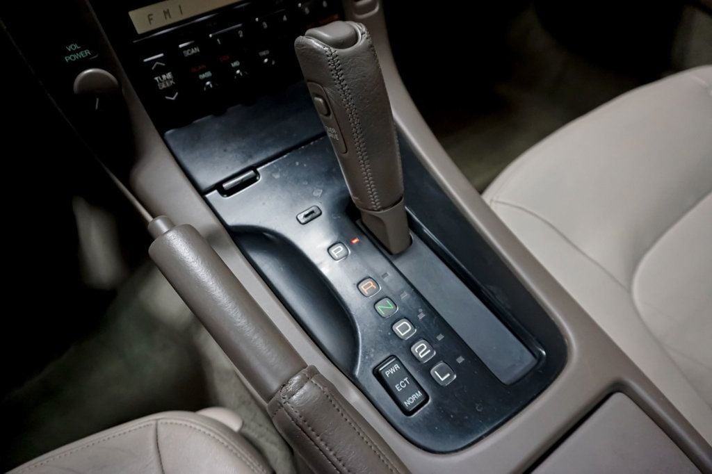 1993 LEXUS SC - Image 22