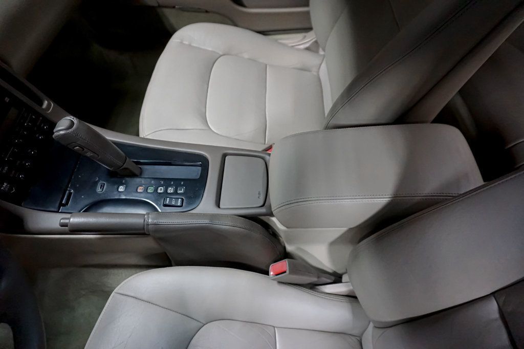 1993 LEXUS SC - Image 88