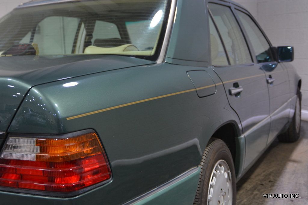 1993 Mercedes-Benz 300 Series 300 Series 4dr Sedan 300D 2.5 Turbo - 20703675 - 9