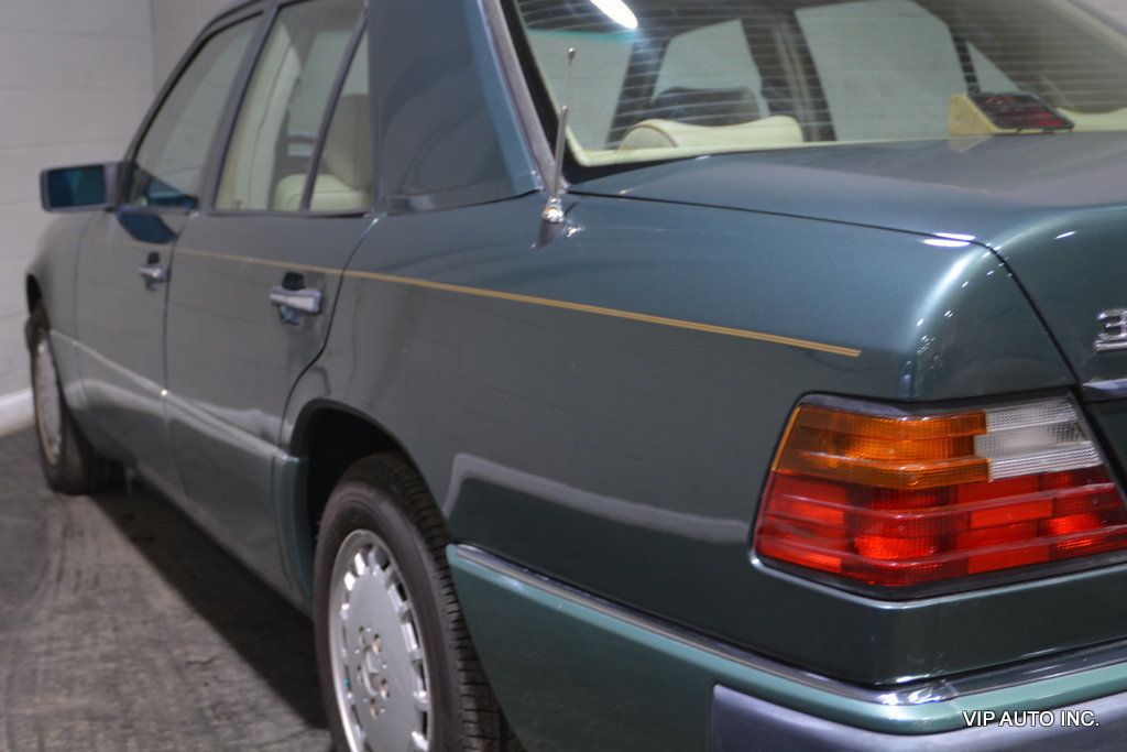 1993 Mercedes-Benz 300 Series 300 Series 4dr Sedan 300D 2.5 Turbo - 20703675 - 8