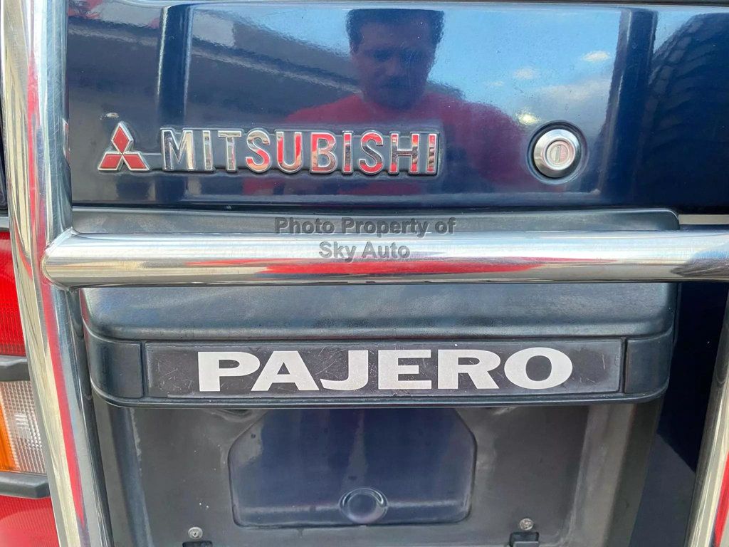 1993 Mitsubishi Pajero 4x4 Pajero - 22613711 - 11