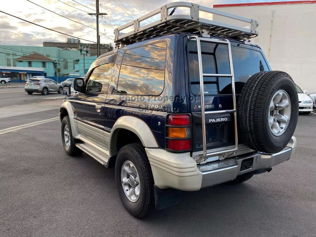 1993 Mitsubishi Pajero 4x4 Pajero - 22613711 - 8