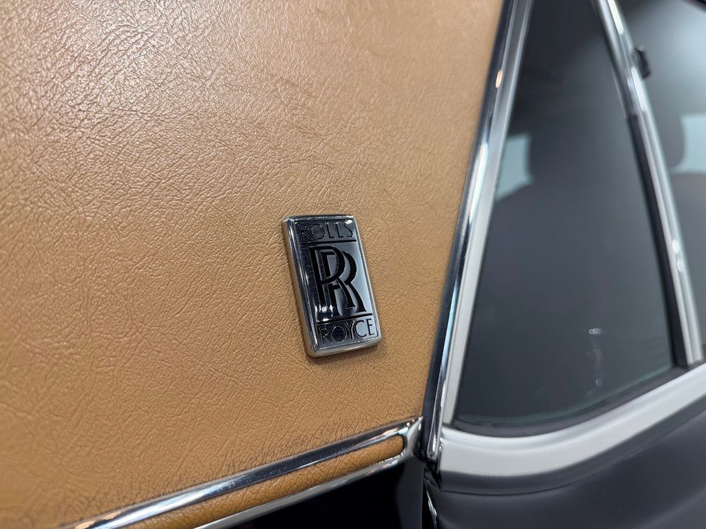 1993 Rolls-Royce Silver Spur Base Trim - 22987855 - 37