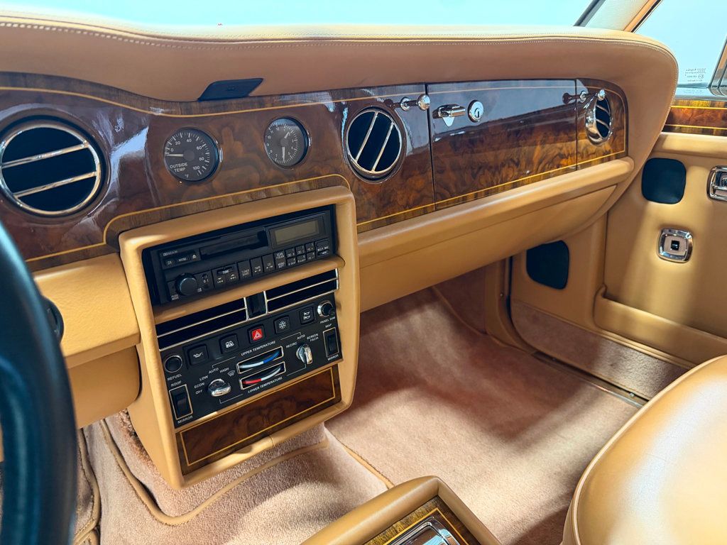 1993 Rolls-Royce Silver Spur Base Trim - 22987855 - 84