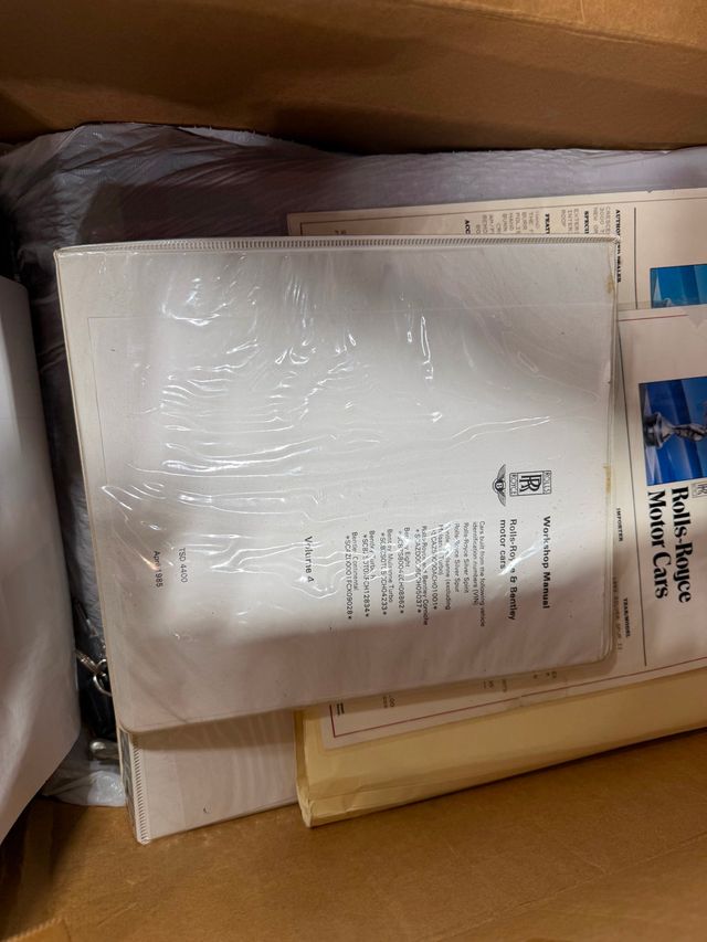 1993 Rolls-Royce Silver Spur Base Trim - 22987855 - 90