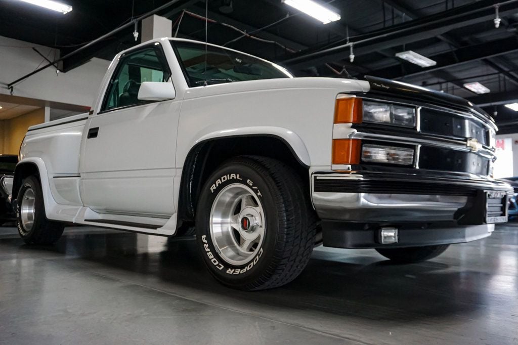 1994 Chevrolet C/K 1500 *Sportside* *Reg Cab* *Country Coaches Conversion* *Texas Truck* - 22943228 - 1