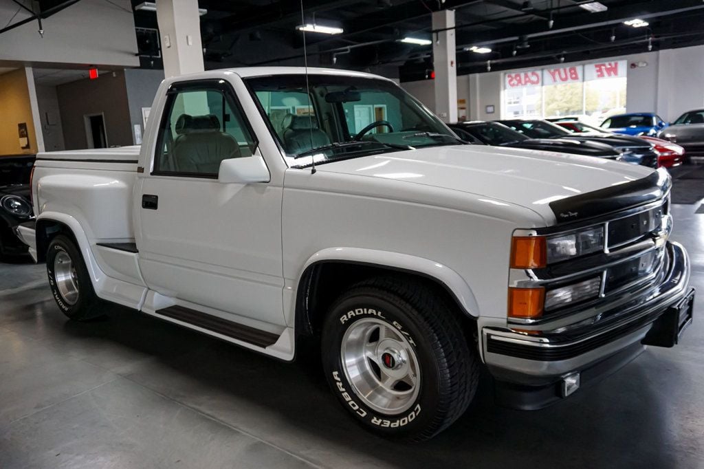 1994 Chevrolet C/K 1500 *Sportside* *Reg Cab* *Country Coaches Conversion* *Texas Truck* - 22943228 - 20