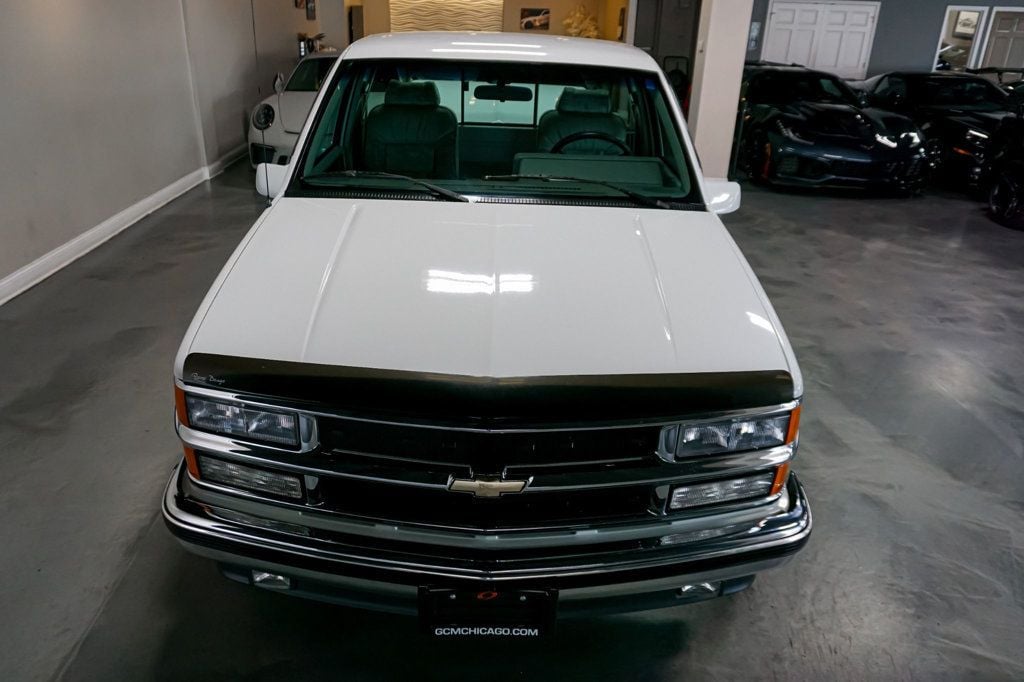 1994 Chevrolet C/K 1500 *Sportside* *Reg Cab* *Country Coaches Conversion* *Texas Truck* - 22943228 - 39