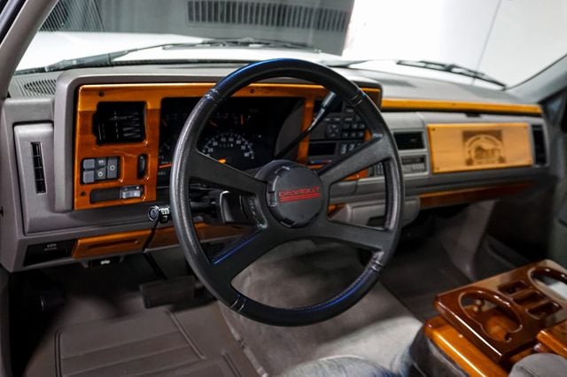 1994 Chevrolet C/K 1500 *Sportside* *Reg Cab* *Country Coaches Conversion* *Texas Truck* - 22943228 - 46