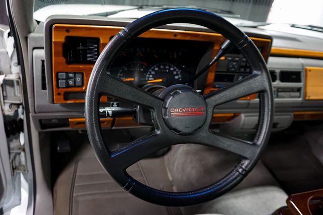 1994 Chevrolet C/K 1500 *Sportside* *Reg Cab* *Country Coaches Conversion* *Texas Truck* - 22943228 - 47