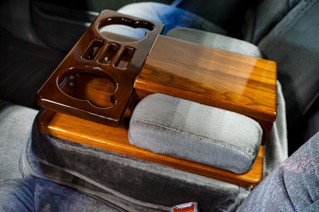 1994 Chevrolet C/K 1500 *Sportside* *Reg Cab* *Country Coaches Conversion* *Texas Truck* - 22943228 - 48