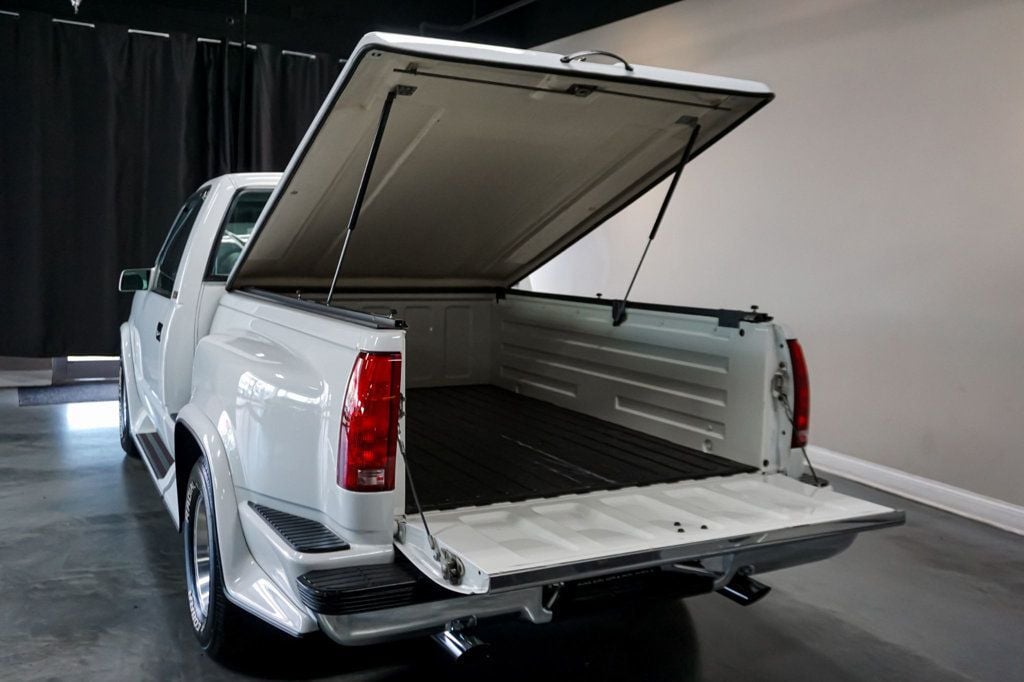 1994 Chevrolet C/K 1500 *Sportside* *Reg Cab* *Country Coaches Conversion* *Texas Truck* - 22943228 - 56