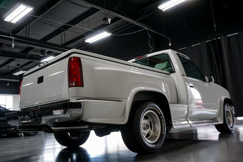 1994 Chevrolet C/K 1500 *Sportside* *Reg Cab* *Country Coaches Conversion* *Texas Truck* - 22943228 - 5