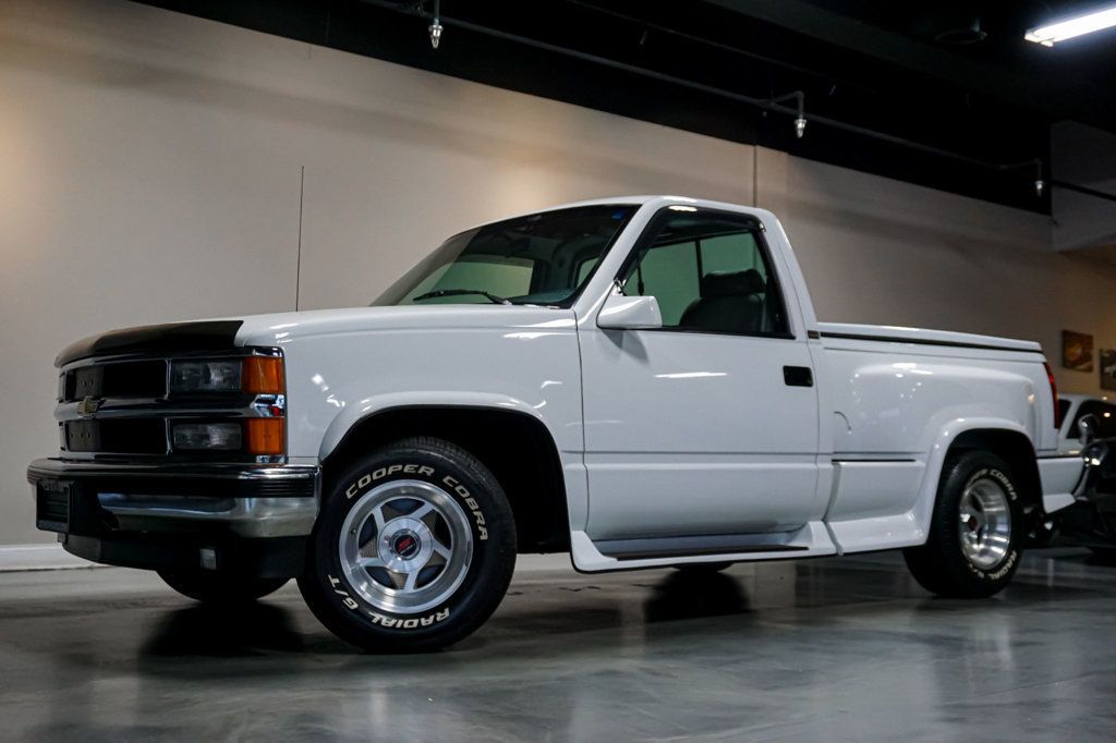 1994 Chevrolet C/K 1500 *Sportside* *Reg Cab* *Country Coaches Conversion* *Texas Truck* - 22943228 - 63