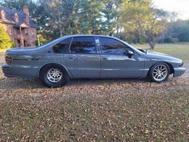 1994 Chevrolet Caprice Classic 4dr Sedan - 22984920 - 1