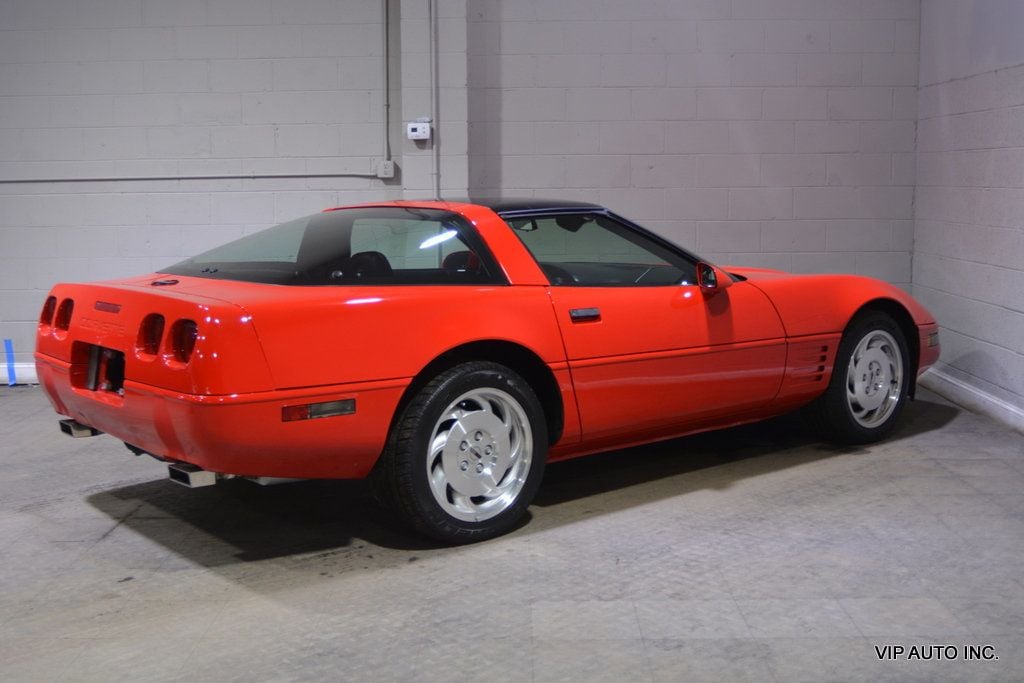 1994 Chevrolet Corvette 2dr Coupe Hatchback - 22730458 - 3