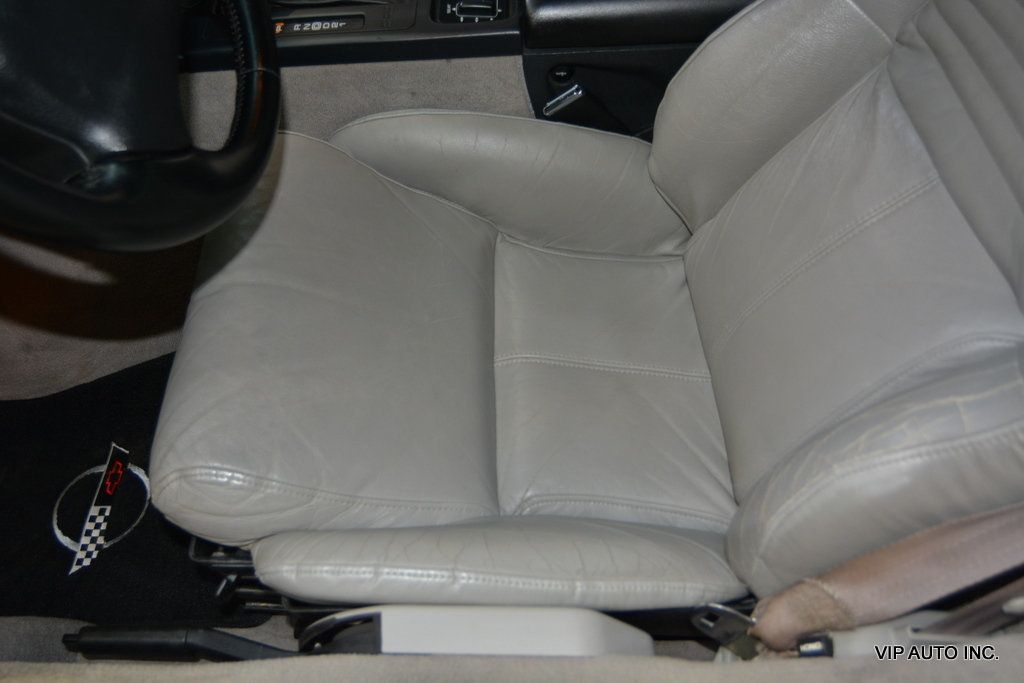 1994 Chevrolet Corvette 2dr Coupe Hatchback - 22989236 - 14