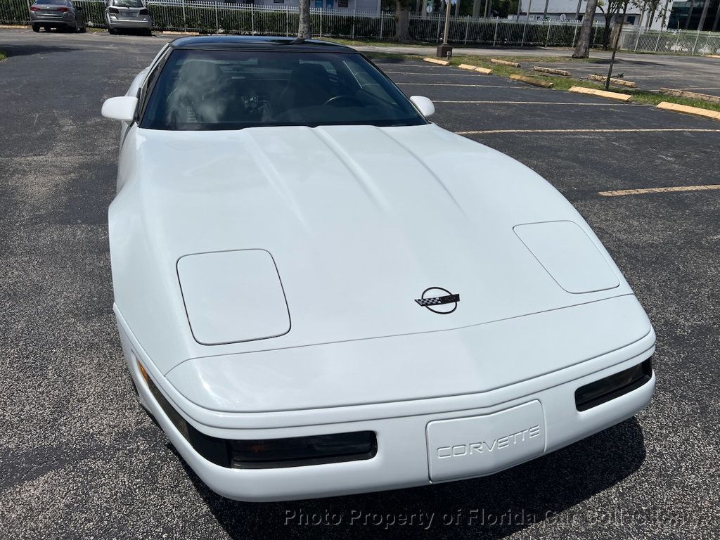 1994 Chevrolet Corvette Coupe Targa photo 14