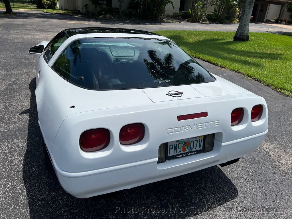 1994 Chevrolet Corvette Coupe Targa photo 16