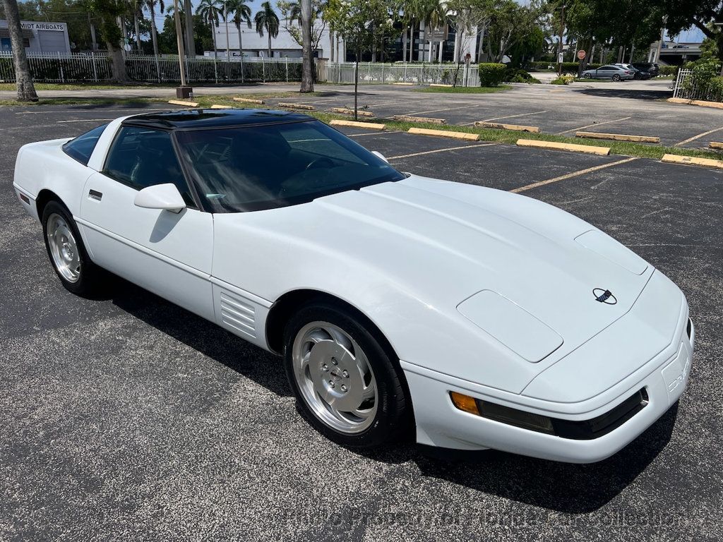 1994 Chevrolet Corvette Coupe Targa photo 2