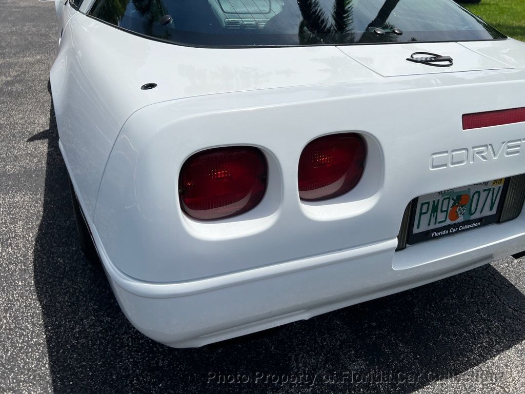 1994 Chevrolet Corvette Coupe Targa photo 26