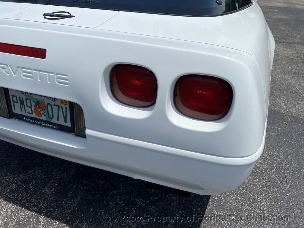 1994 Chevrolet Corvette Coupe Targa photo 27