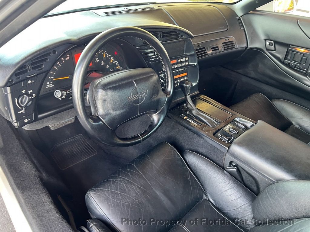 1994 Chevrolet Corvette Coupe Targa photo 34